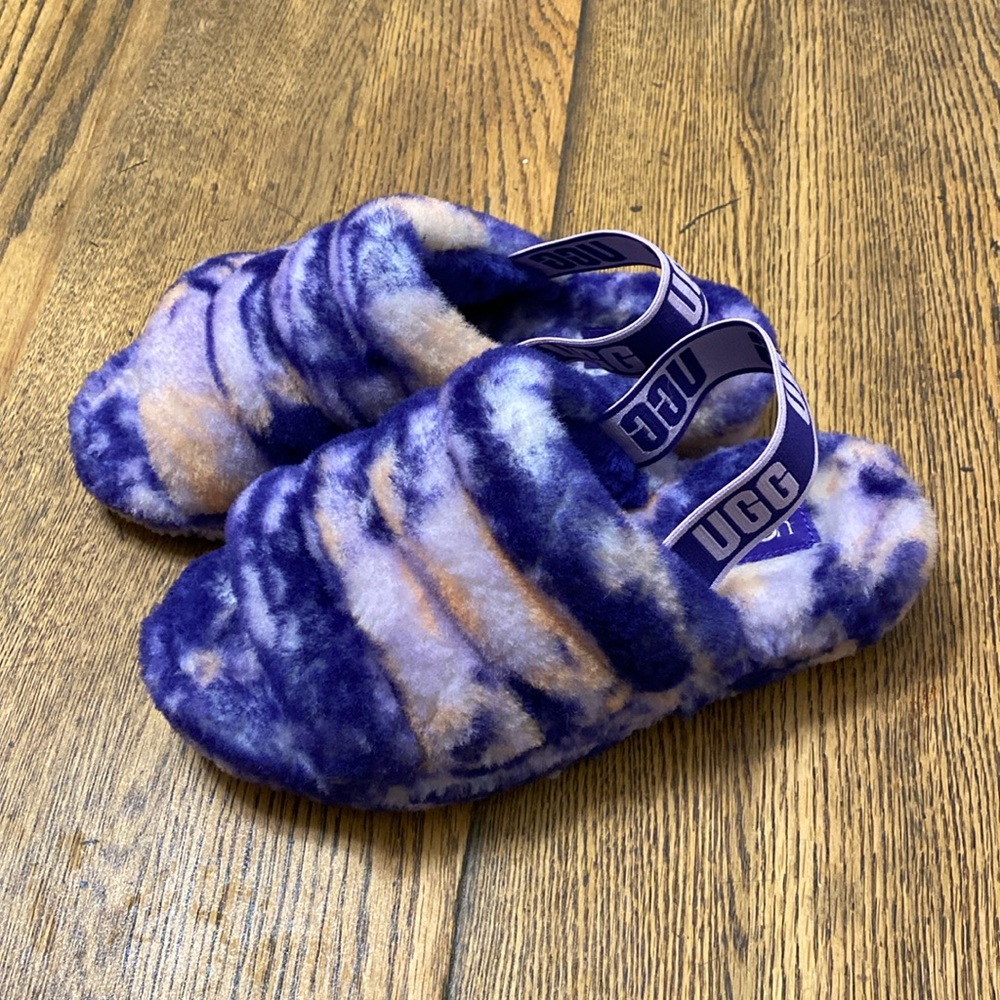 UGG Women's Fluff Yeah Slide Violet Night